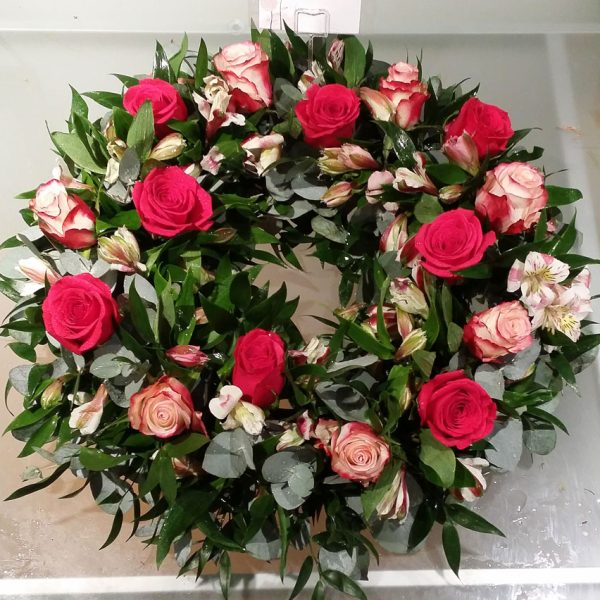 n Wreath - loose flower - pink roses and alstromeria