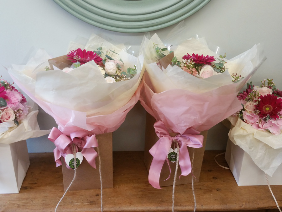 Wedding flowers - Thank You gift bouquets